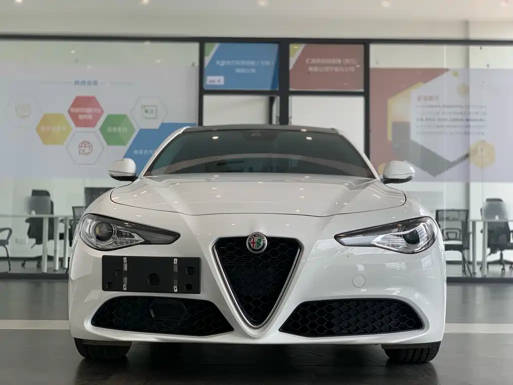 ALFA ROMEO GIULIA