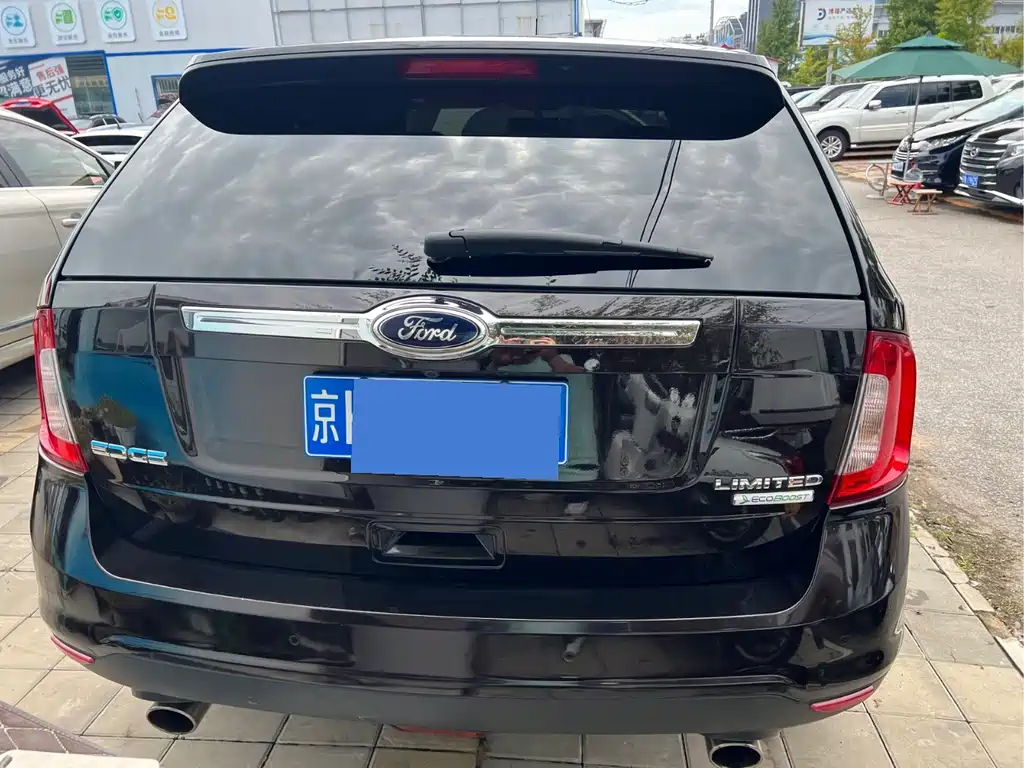 Ford Edge (Import) — миниатюра 4