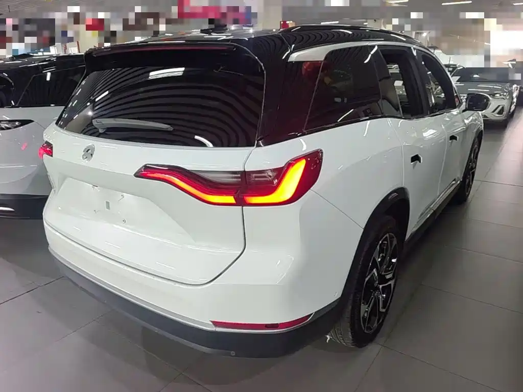 NIO ES8 — миниатюра 7