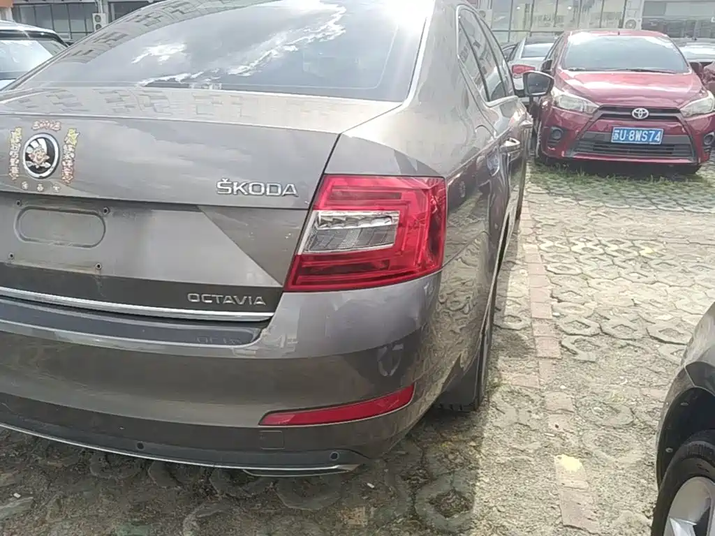 Skoda Octavia — миниатюра 8