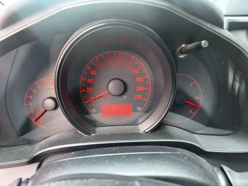 Honda Fit — миниатюра 13