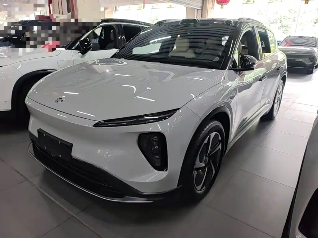 NIO ES6 — миниатюра 2