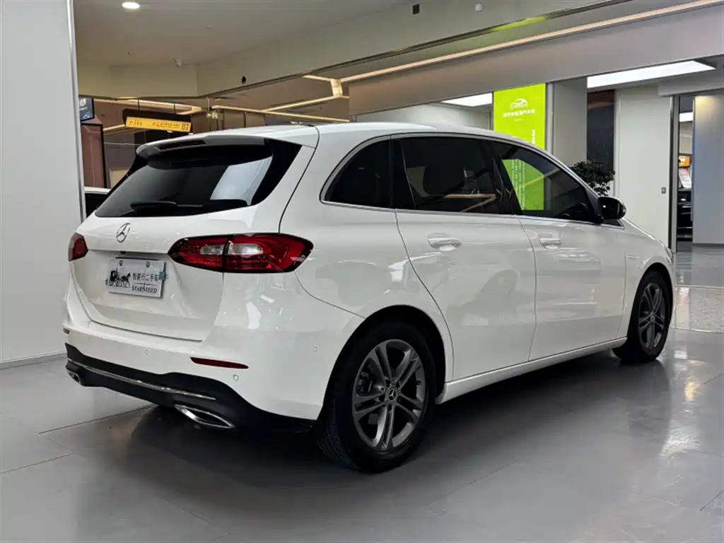 Mercedes-Benz B-Class — миниатюра 13