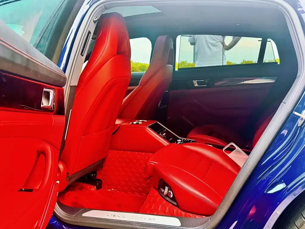 Porsche Panamera — миниатюра 7