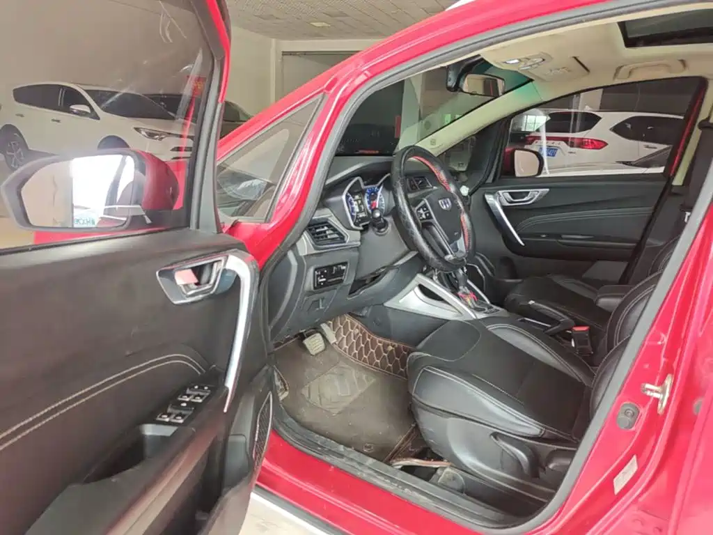 Geely Vision X3 — миниатюра 16