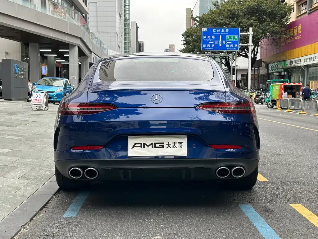 MERCEDES-BENZ AMG GT
