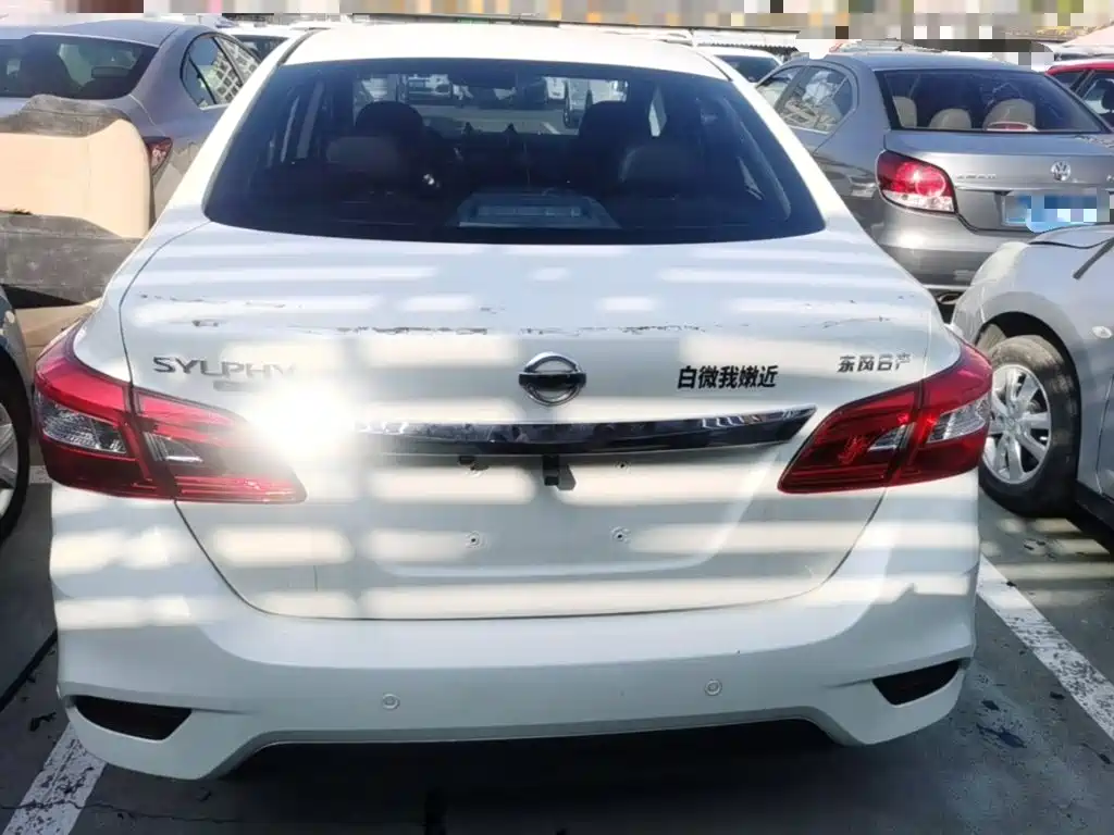 Nissan Sylphy — миниатюра 6
