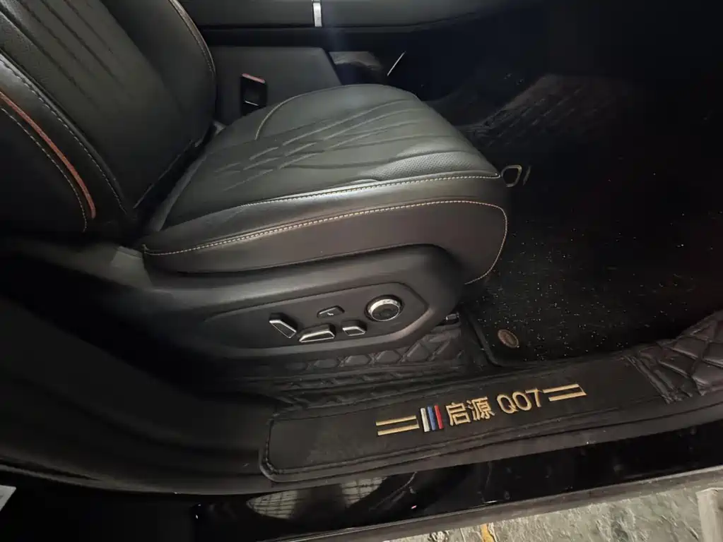 Changan Q07 2025 215