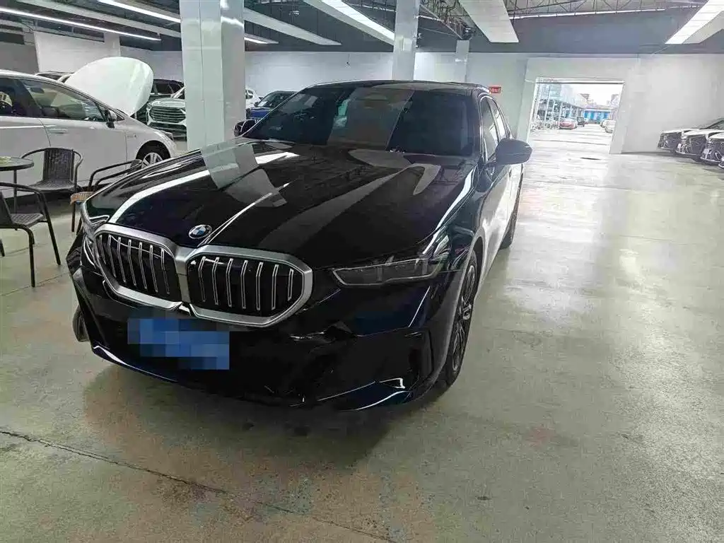 BMW 5 Series (Import)