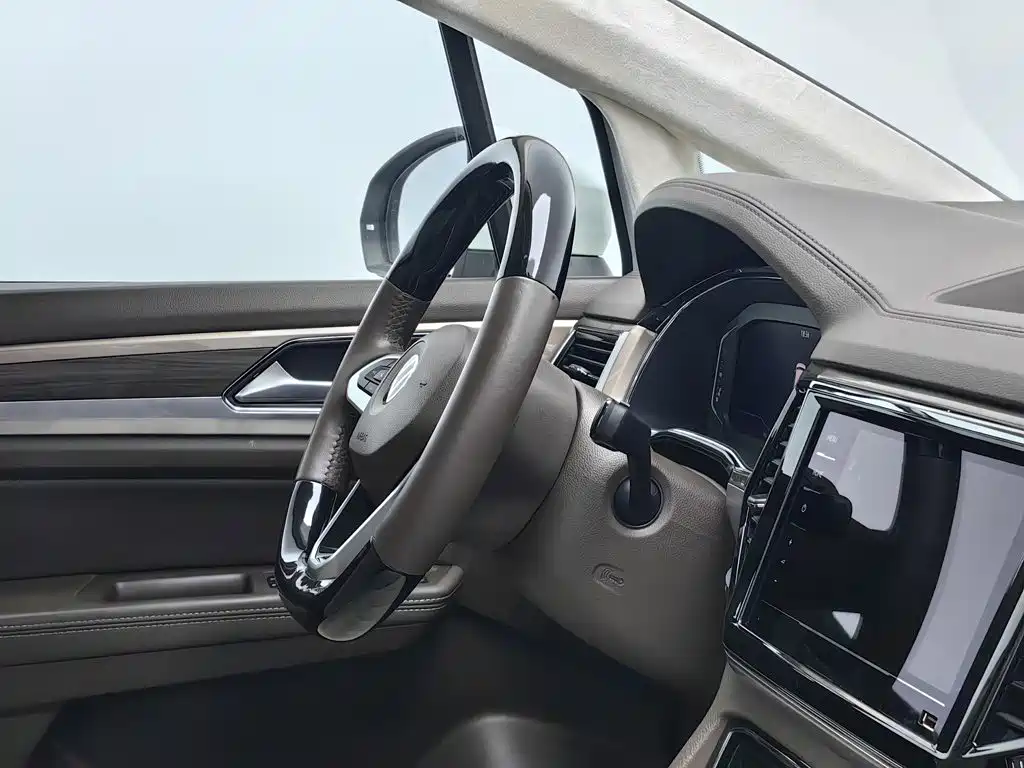 Volkswagen Viloran — миниатюра 22