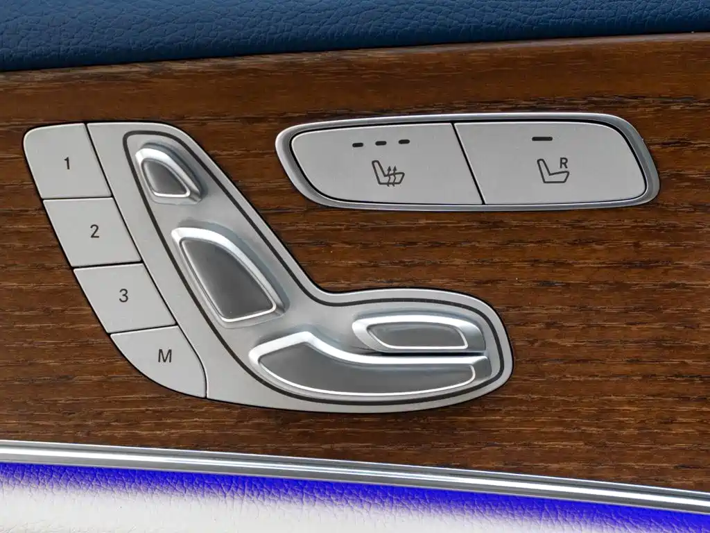 Mercedes-Benz E-Class — миниатюра 24