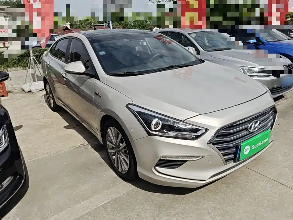 Hyundai Mistra — миниатюра 4