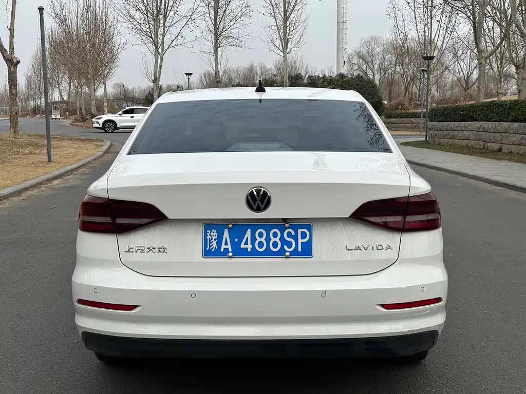 VOLKSWAGEN LAVIDA