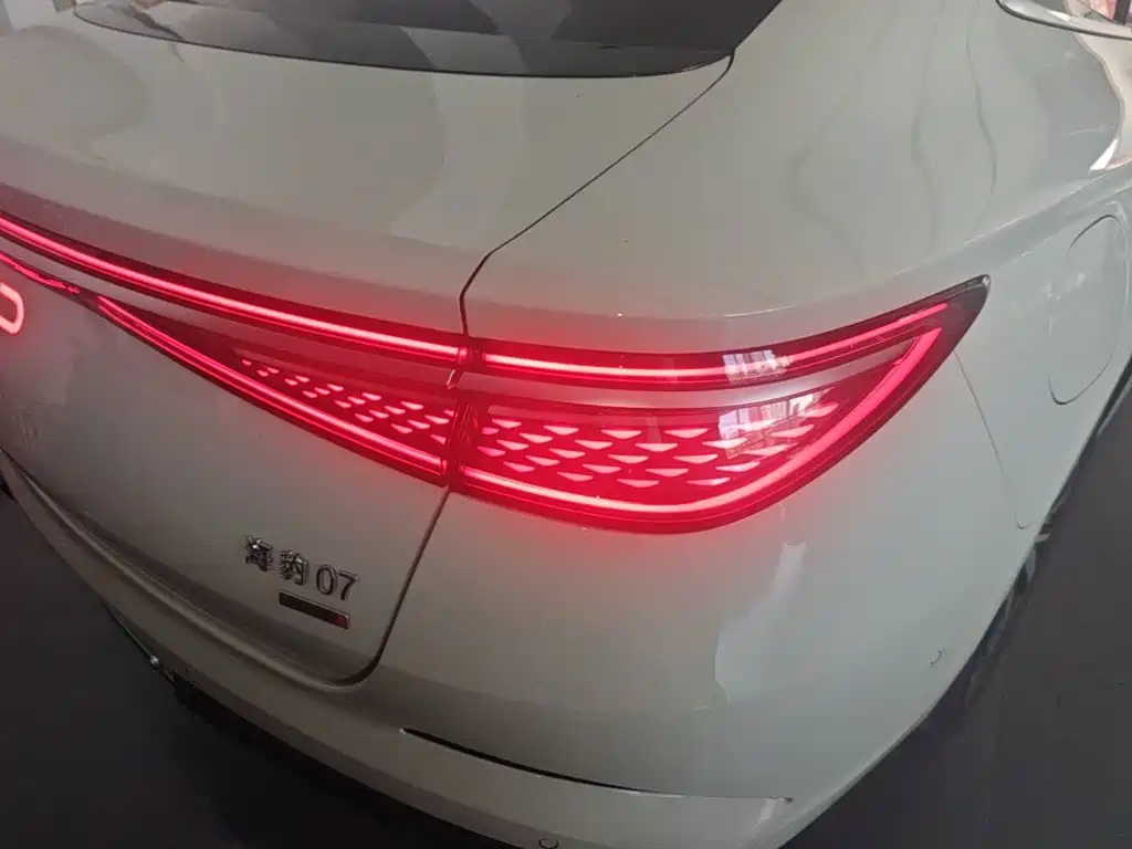BYD Seal 07 DM-i — миниатюра 8