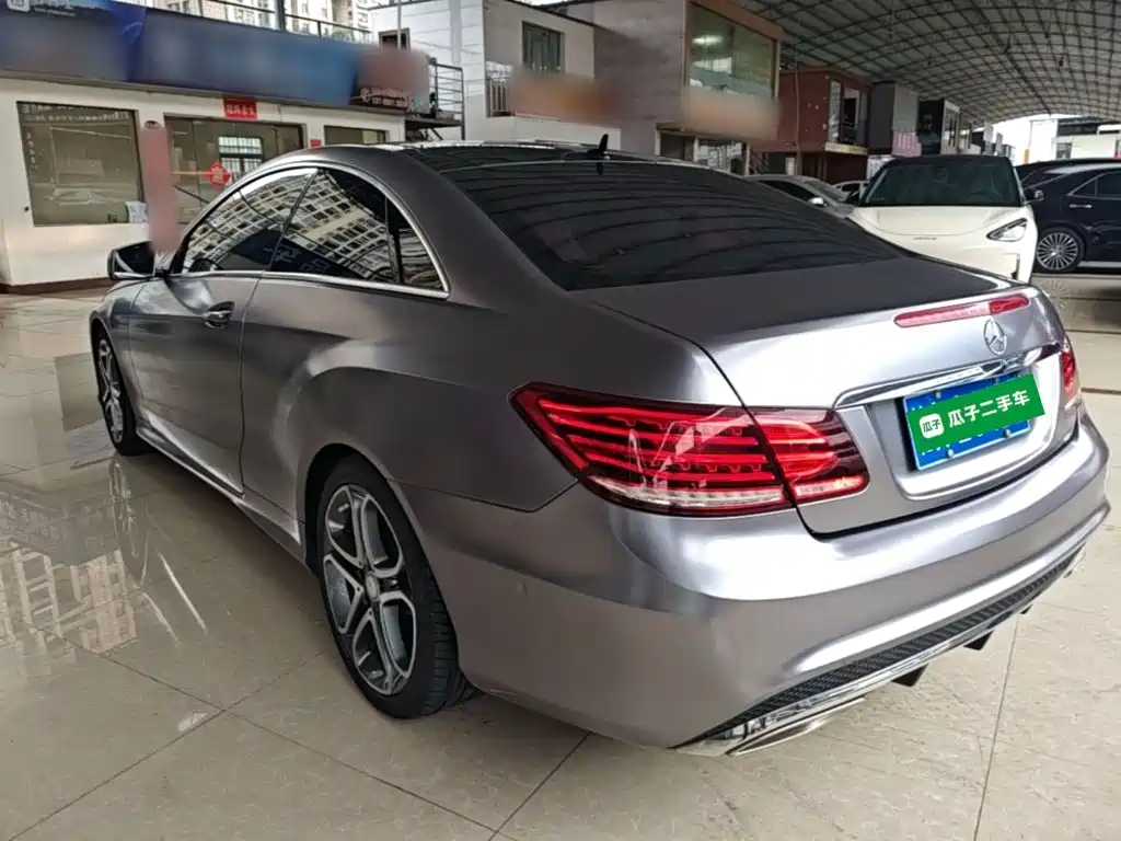 Mercedes-Benz E-Class (Import) — миниатюра 5