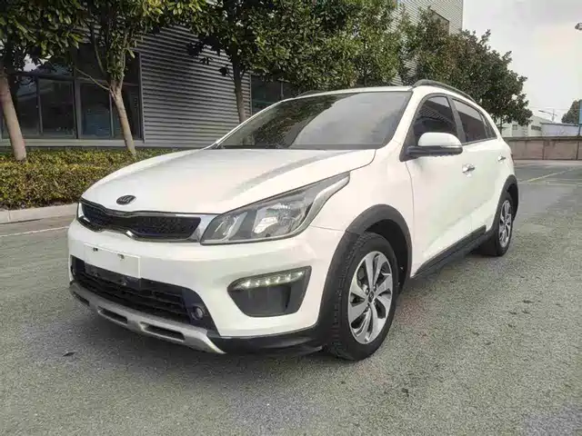 KIA KX CROSS 2018