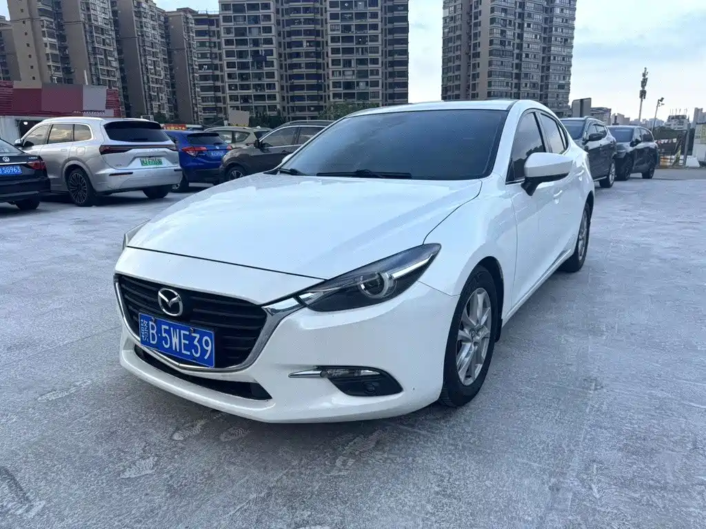 Mazda 3 Axela — миниатюра 8