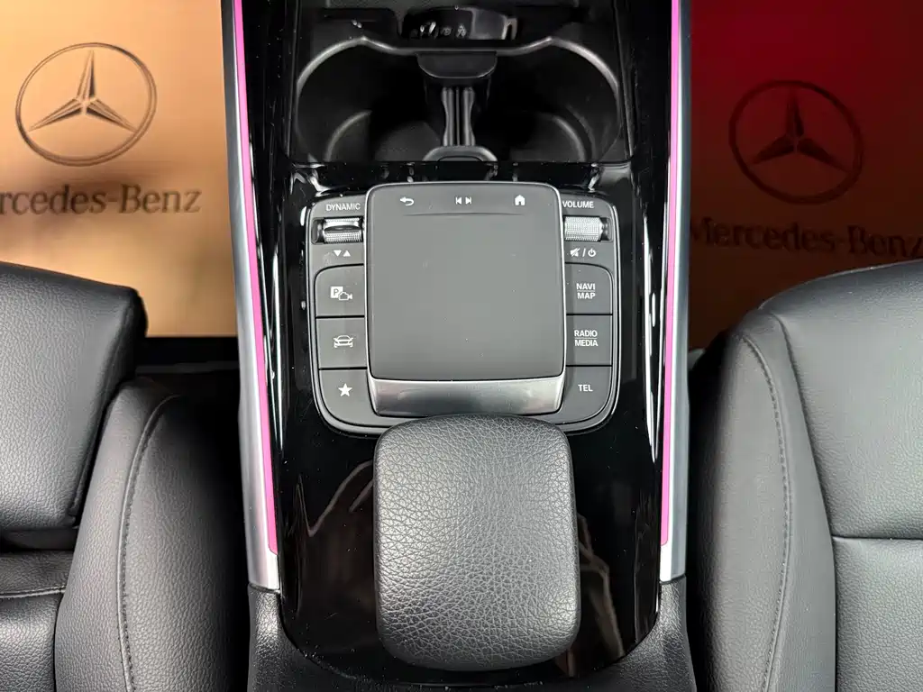 Mercedes-Benz GLB — миниатюра 7