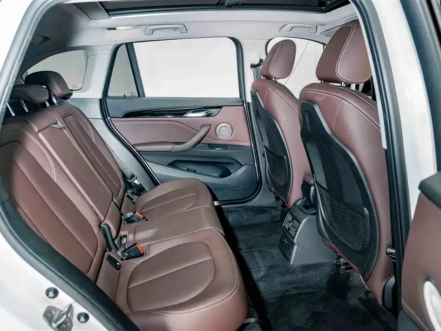BMW X1 — миниатюра 20