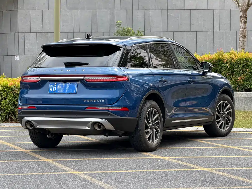 Lincoln Corsair — миниатюра 15