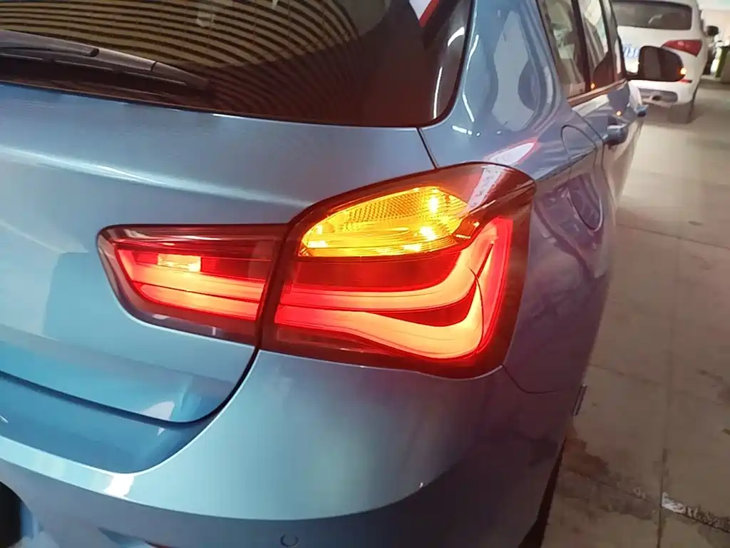 BMW 1 Series (Import) — миниатюра 8