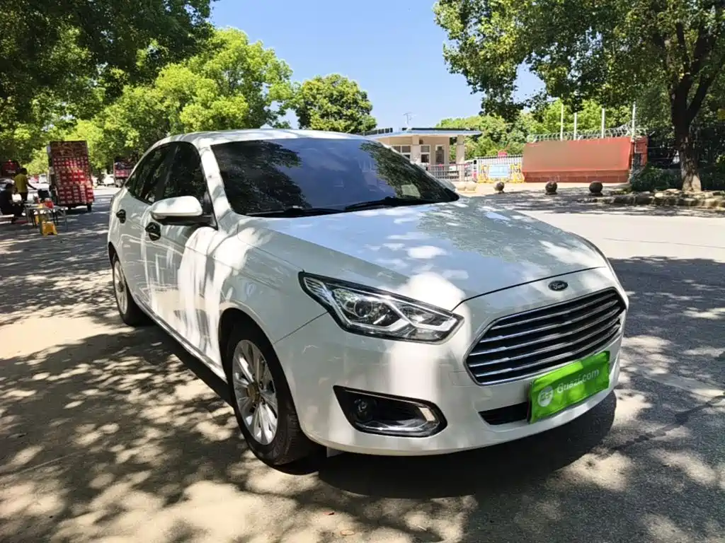 Ford Escort — миниатюра 4