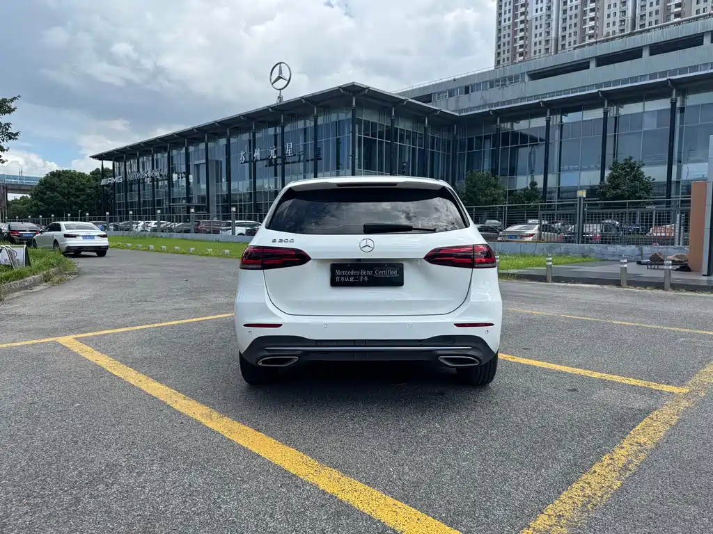 Mercedes-Benz B-Class — миниатюра 17