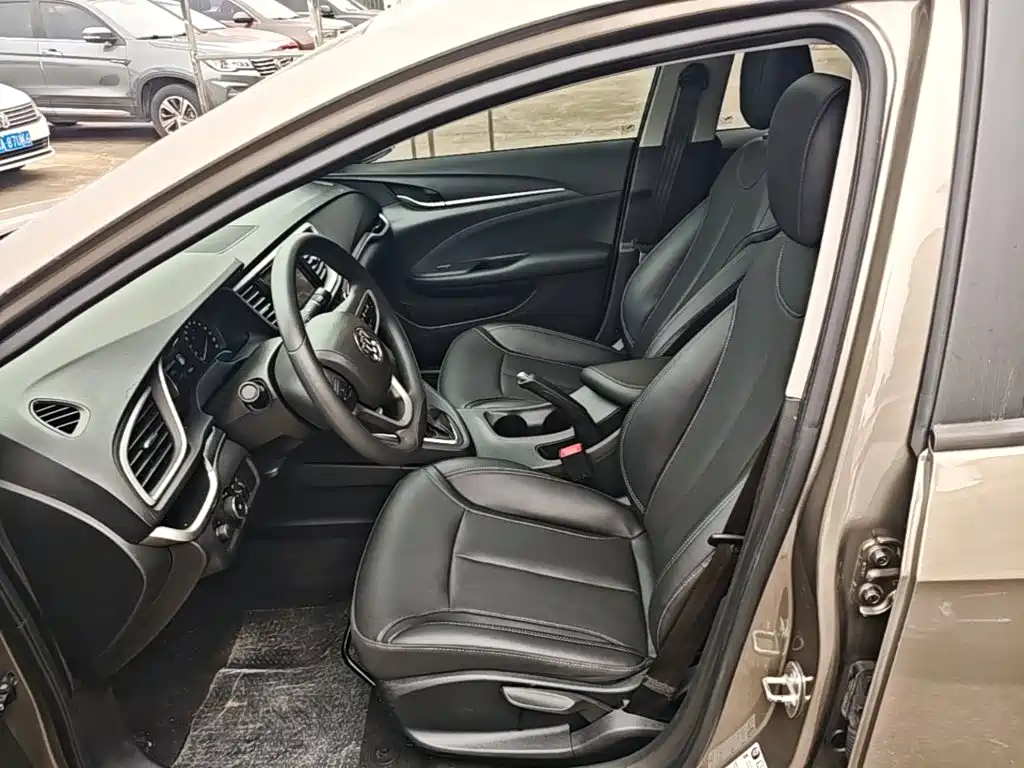 Buick Excelle — миниатюра 15