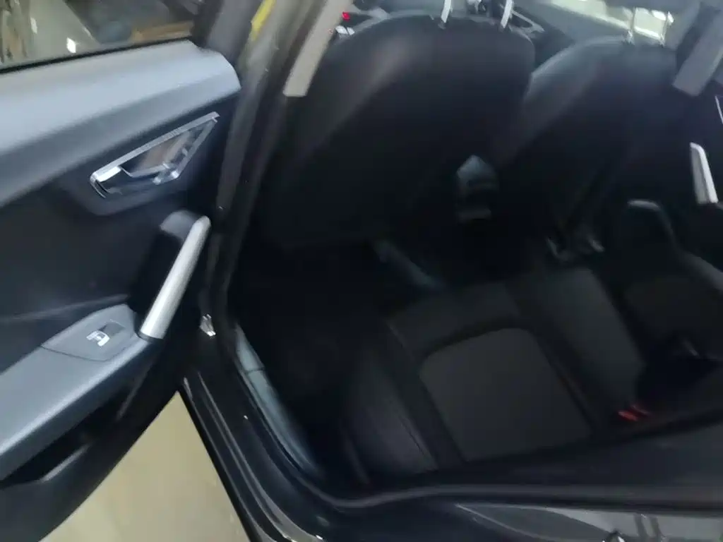 Audi Q2L — миниатюра 17