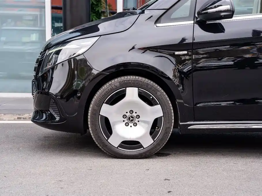 MERCEDES-BENZ V CLASS