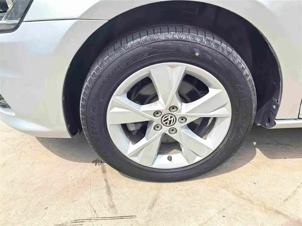 Volkswagen Bora — миниатюра 11