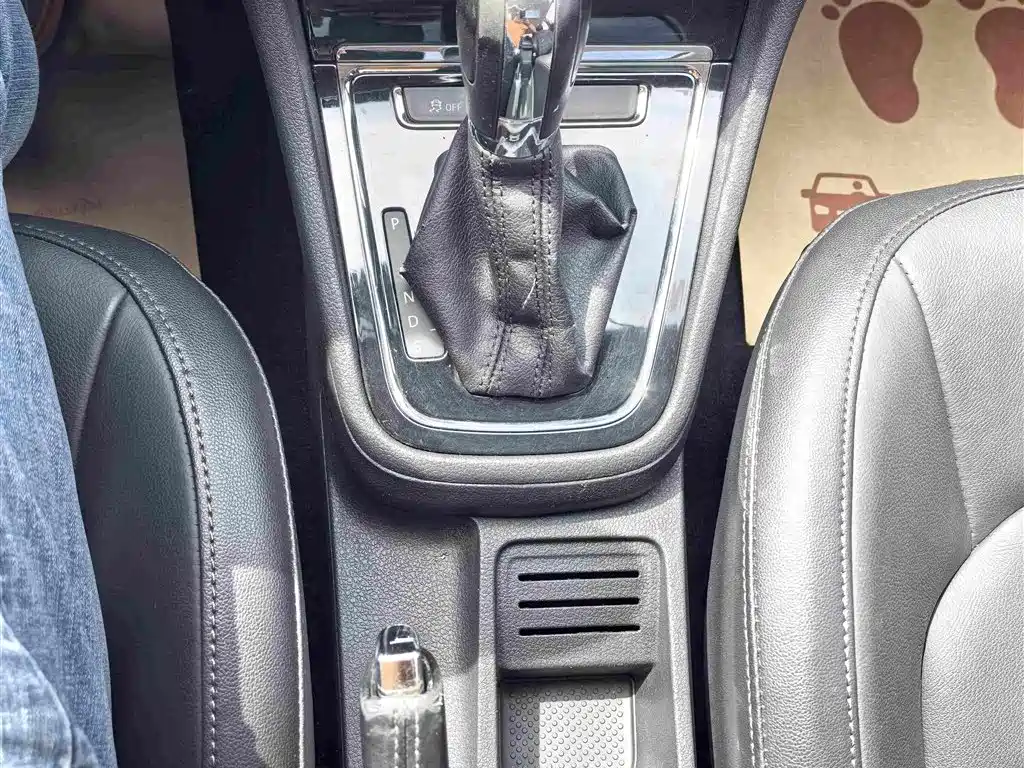 Volkswagen Bora — миниатюра 16