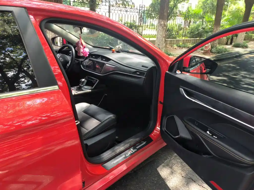 Geely Binrui — миниатюра 18