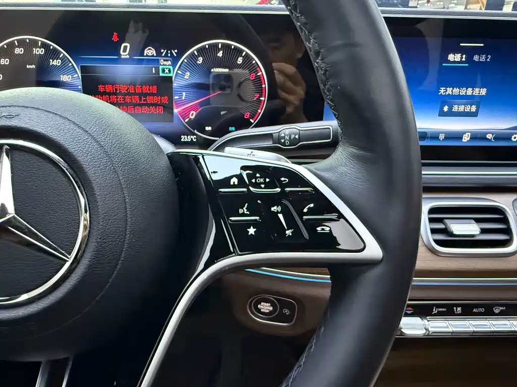 Mercedes-Benz GLS — миниатюра 24