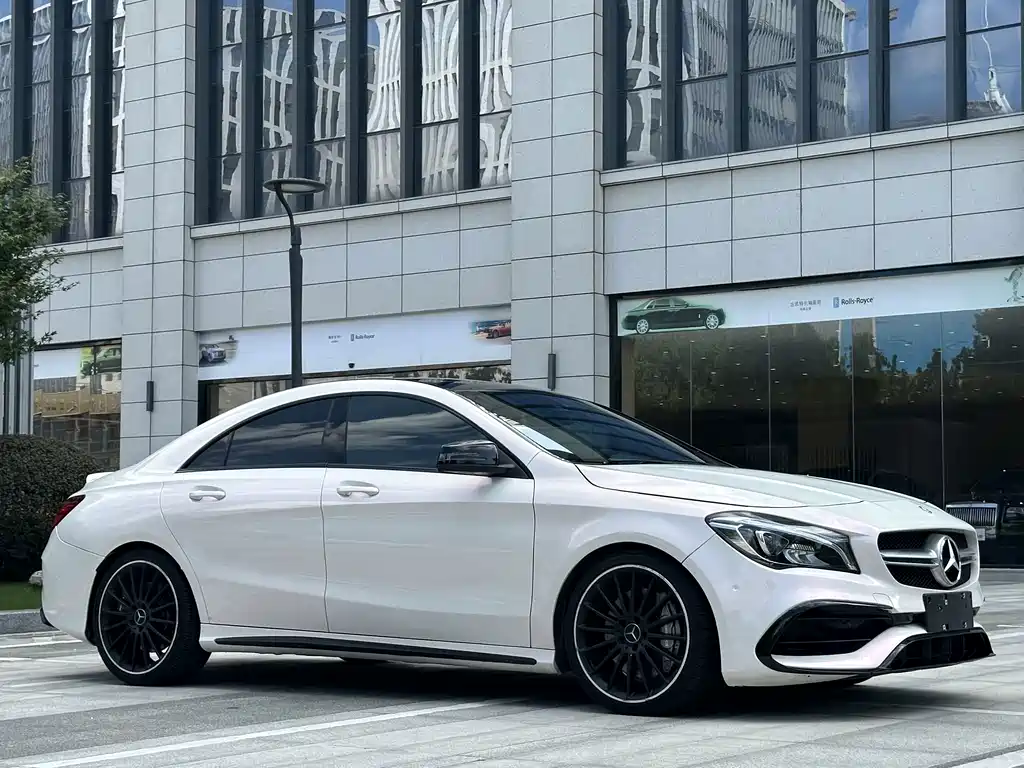 Mercedes-Benz CLA AMG — миниатюра 3