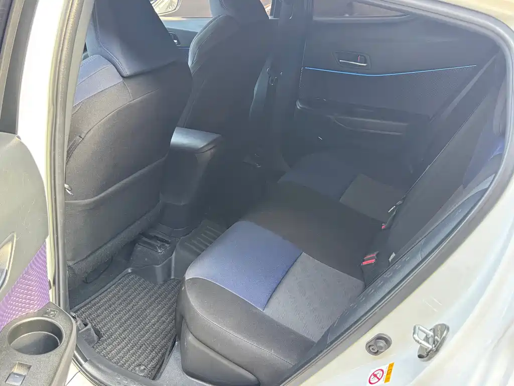 Toyota C-HR — миниатюра 5