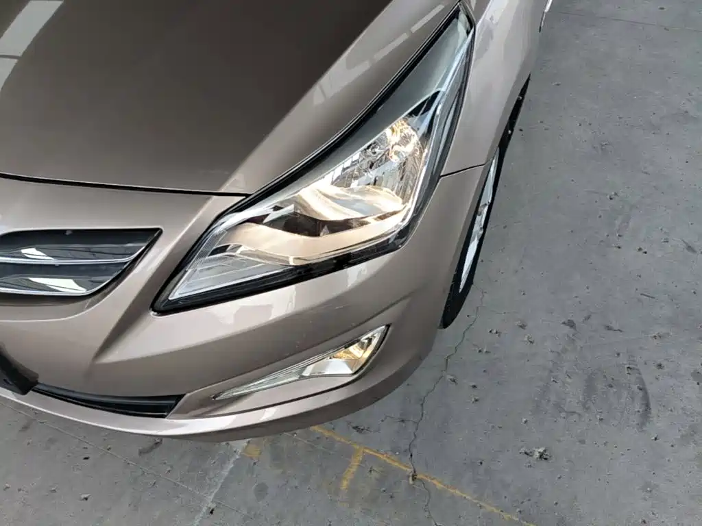 Hyundai Verna — миниатюра 24