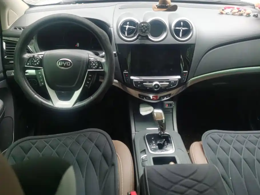 BYD S7 — миниатюра 12
