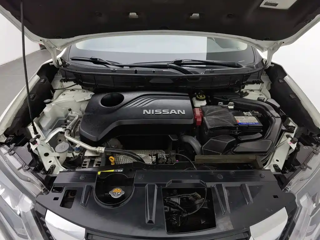 Nissan X-Trail — миниатюра 6