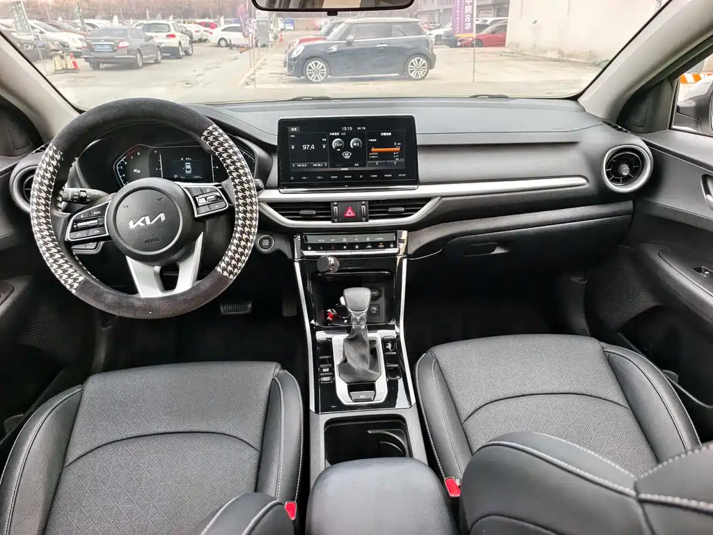 Kia K3 — миниатюра 6