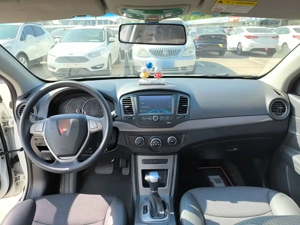 Roewe 350 — миниатюра 10