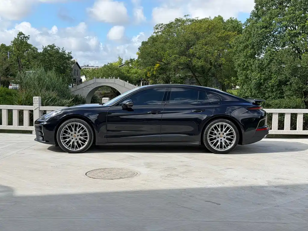 Porsche Panamera — миниатюра 3