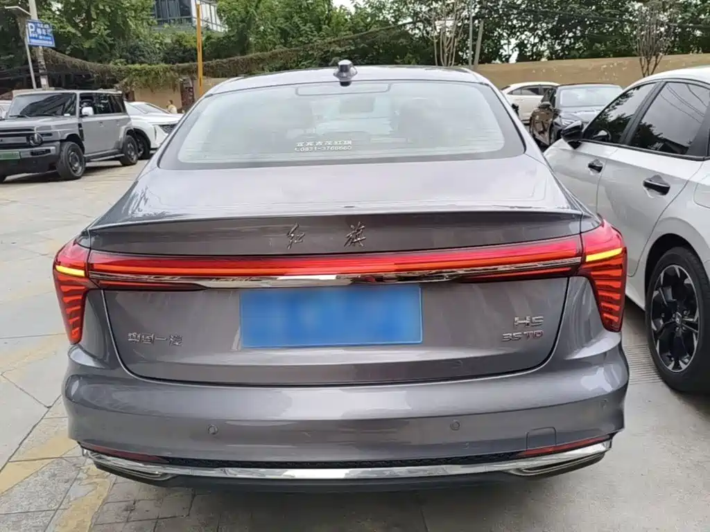 Hongqi Hongqi H5 — миниатюра 6