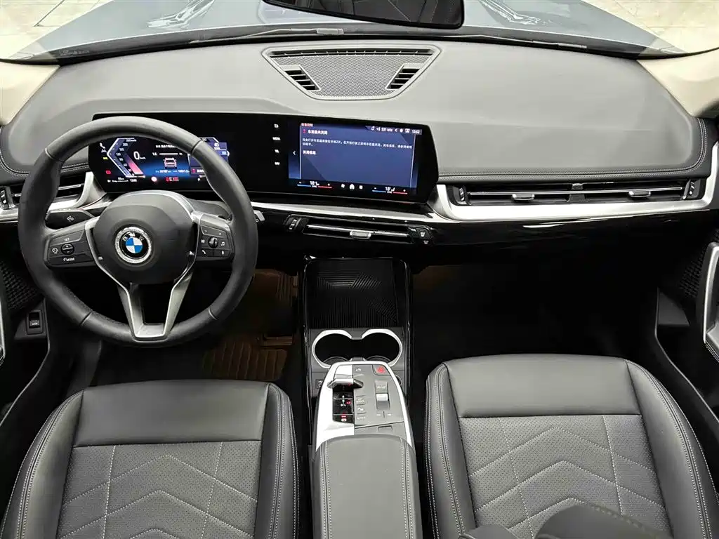 BMW X1 2023 sDrive20Li X
