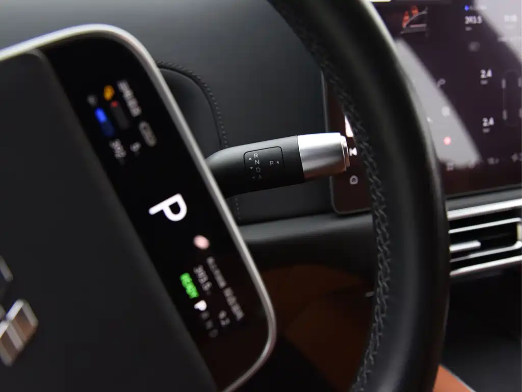Li Auto Li L9 — миниатюра 10