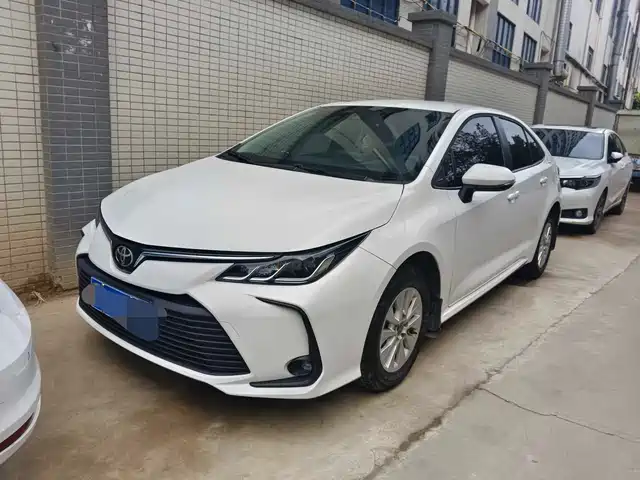 TOYOTA COROLLA 2023