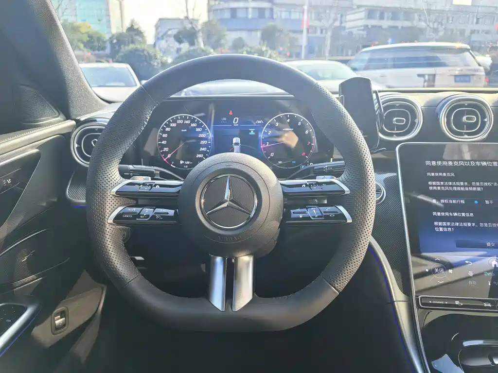 MERCEDES-BENZ C CLASS