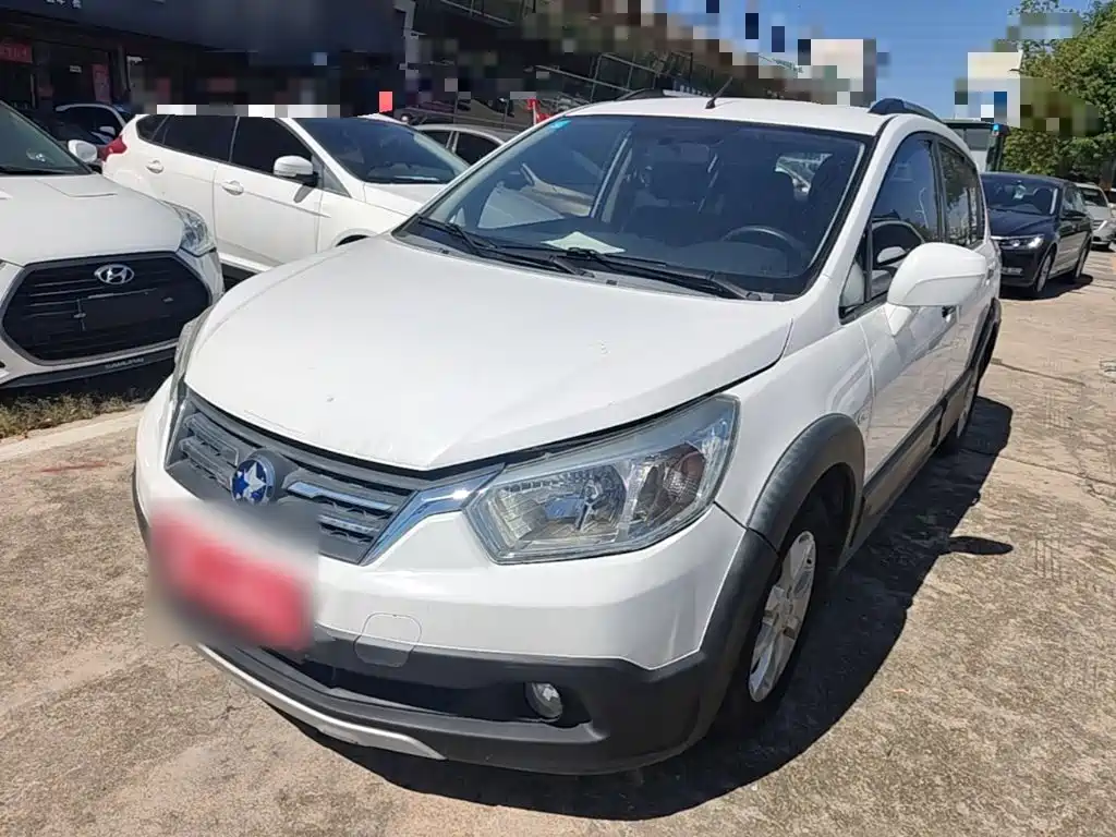 Venucia R50X