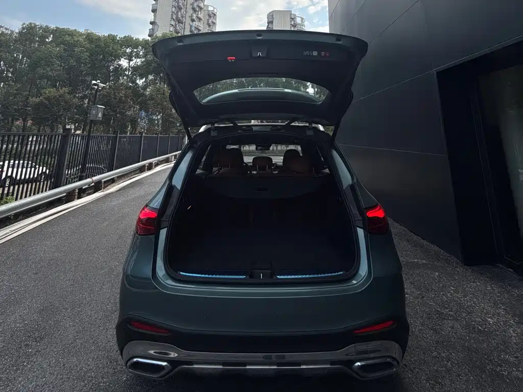 Mercedes-Benz GLC — миниатюра 13
