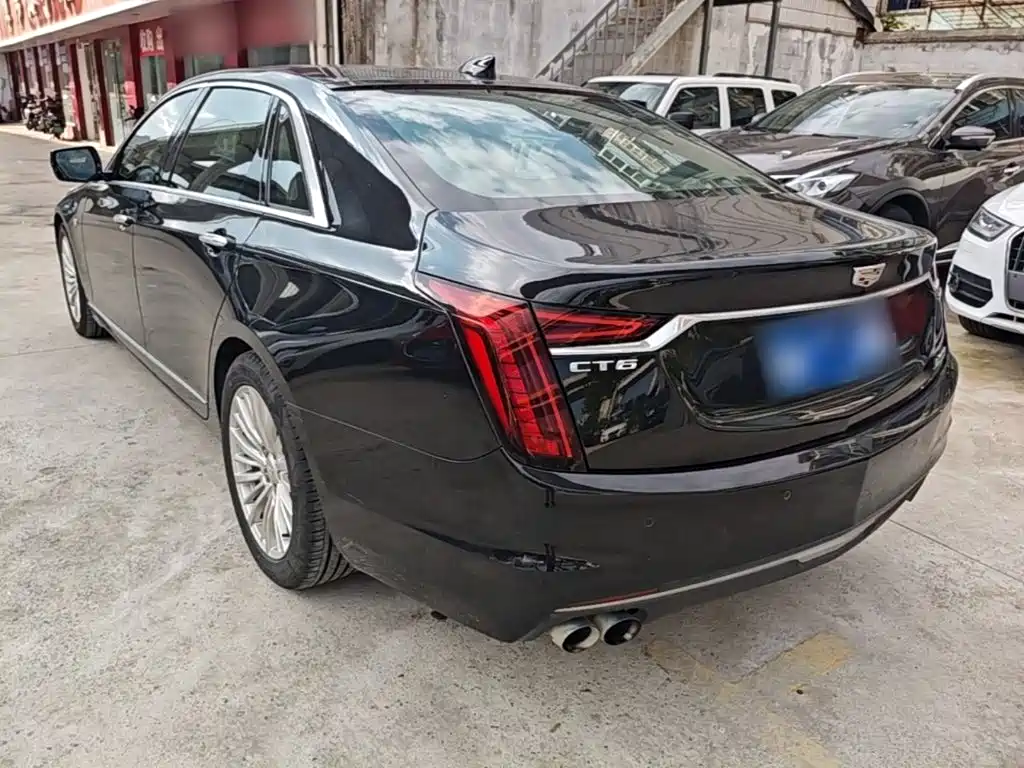 Cadillac CT6 — миниатюра 5